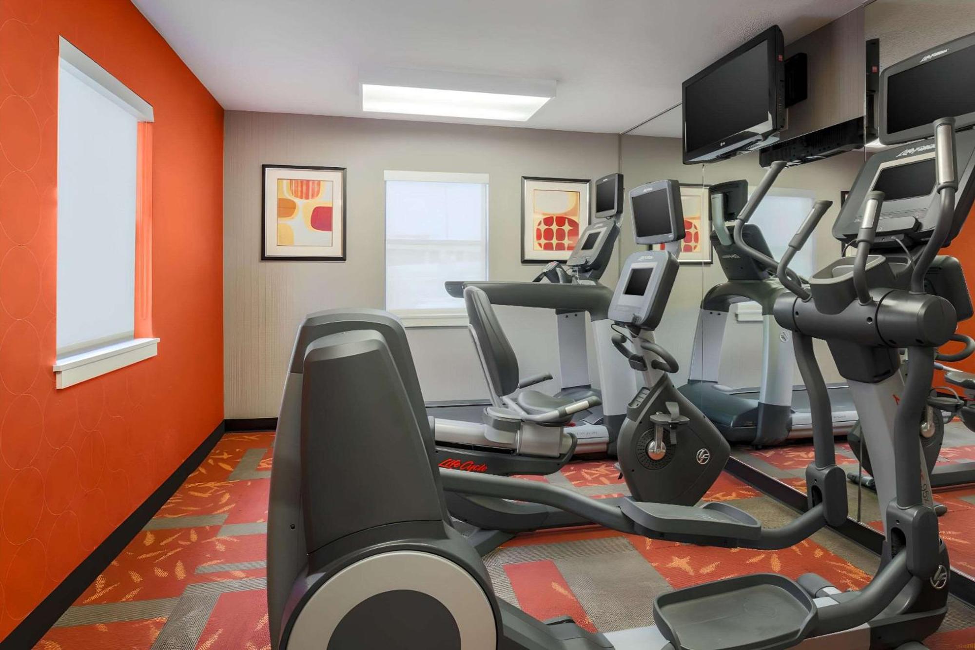 Mainstay Suites St Louis - Galleria Richmond Heights Экстерьер фото